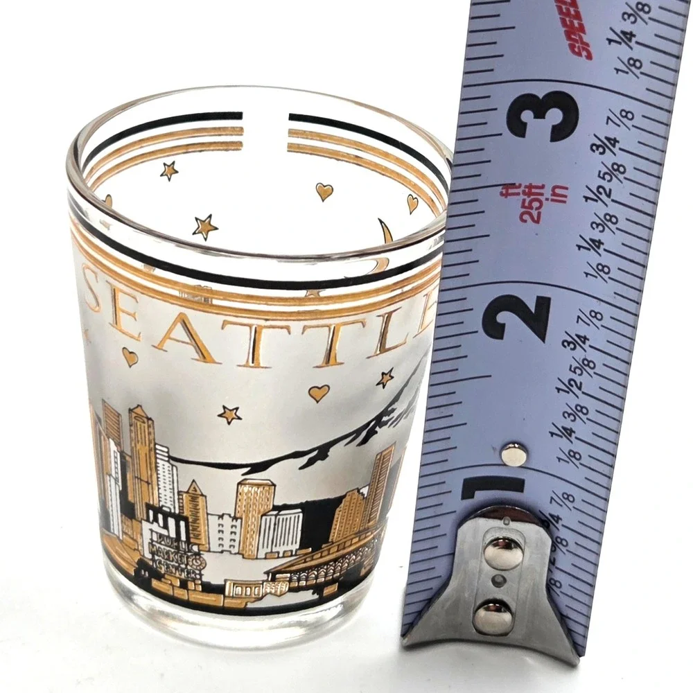 Seattle Space Needle City Skyline Souvenir Shot‎ Glass Barware Gold & Black